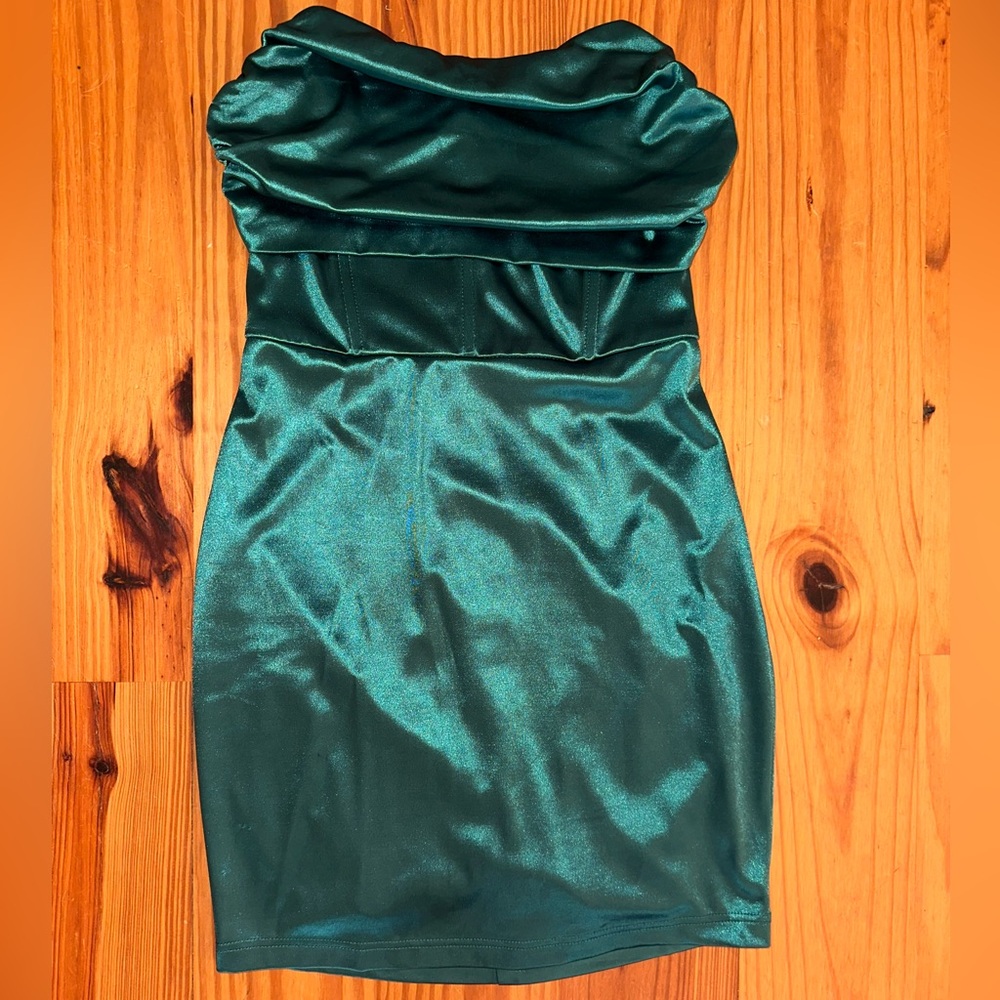 Blue Blush Green Ruched Strapless Bodycon Dress